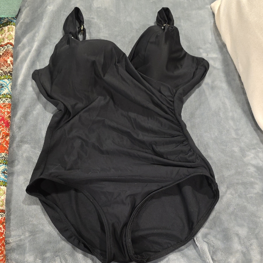 Miraclesuit Classic Black Swimwear